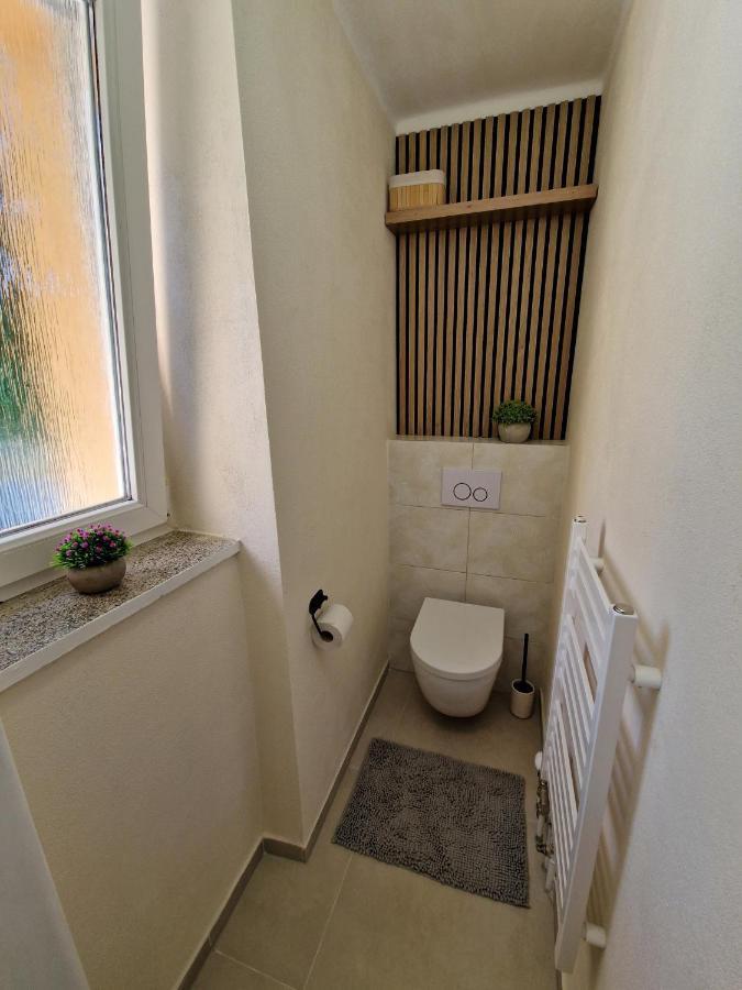 City Center Apartment - Self Check-In Спішська Нова Весь Екстер'єр фото