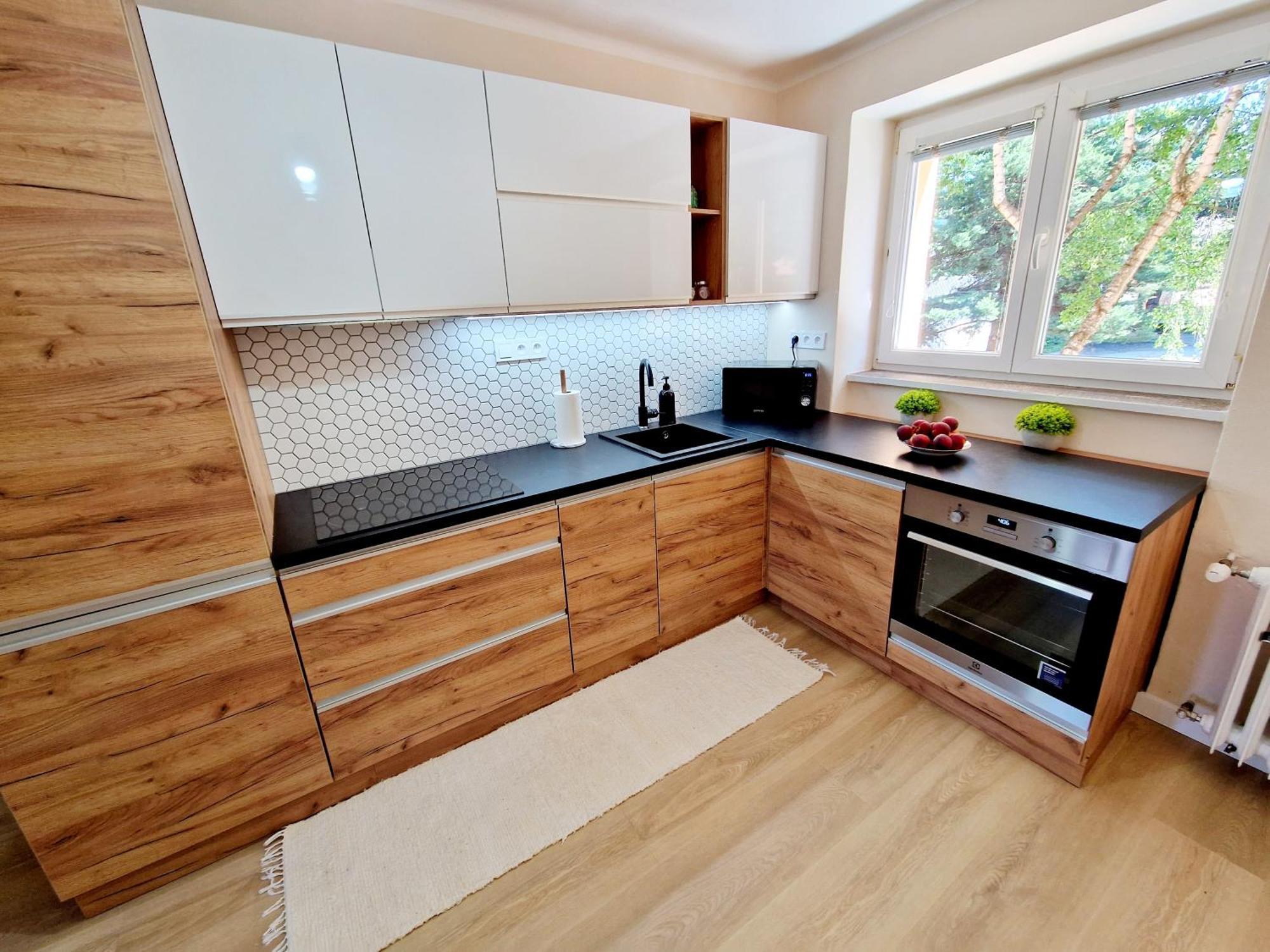 City Center Apartment - Self Check-In Спішська Нова Весь Екстер'єр фото